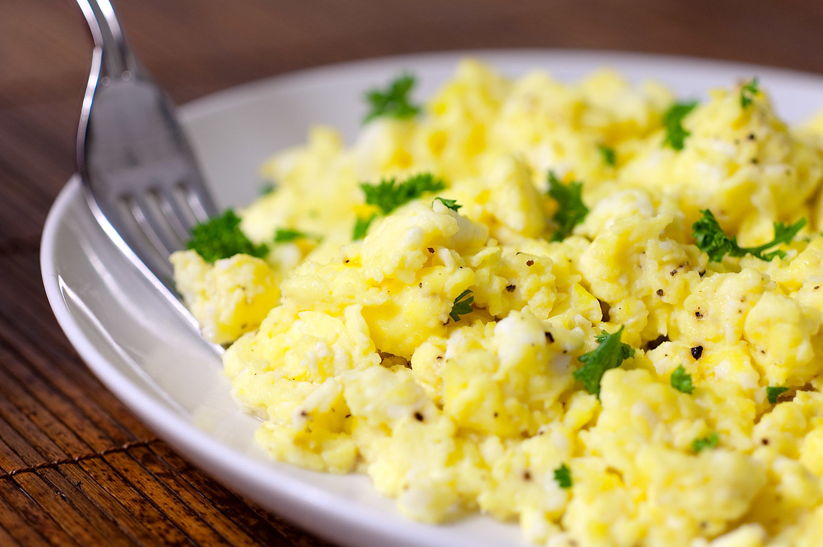 Creamy Soft Scrambled eggs - Swapna Madhuker
